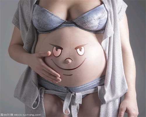 怀孕36周孕妇持续腹痛出现“牛奶血”这种病容易